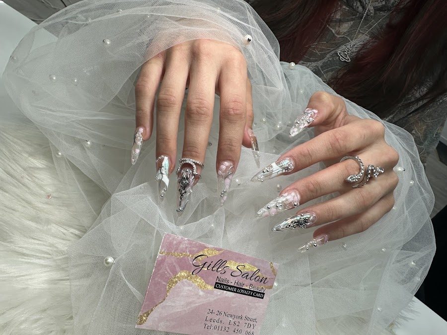 Gill's Nails Ltd work